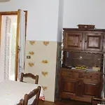 House In Caramagna Διαμέρισμα Imperia