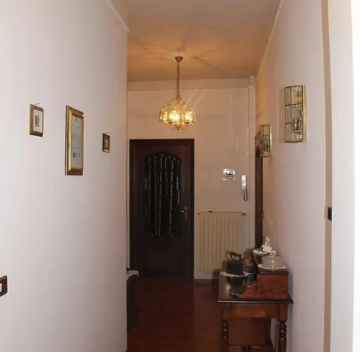 House In Caramagna Империя